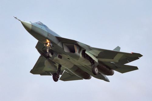 資料圖:俄羅斯T-50戰(zhàn)斗機(jī) 資料圖:俄羅斯T-50戰(zhàn)斗機(jī)