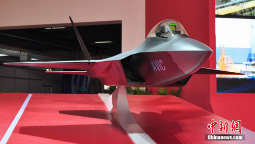 4代機(jī)模型亮相珠海航展 4代機(jī)模型亮相珠海航展