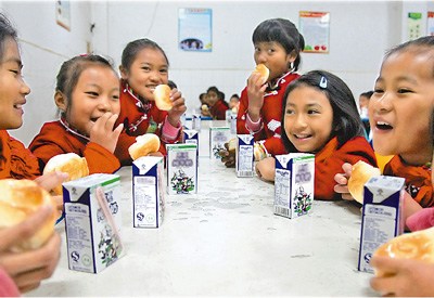 1213ϜԴhСW(xu)ĺӂڳԠI(yng)B(yng)(dng)յһKһмţ