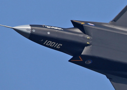 殲31機(jī)腹高清照曝光 彈艙門清晰可見 (組圖) 殲31機(jī)腹高清照曝光 彈艙門清晰可見 (組圖)