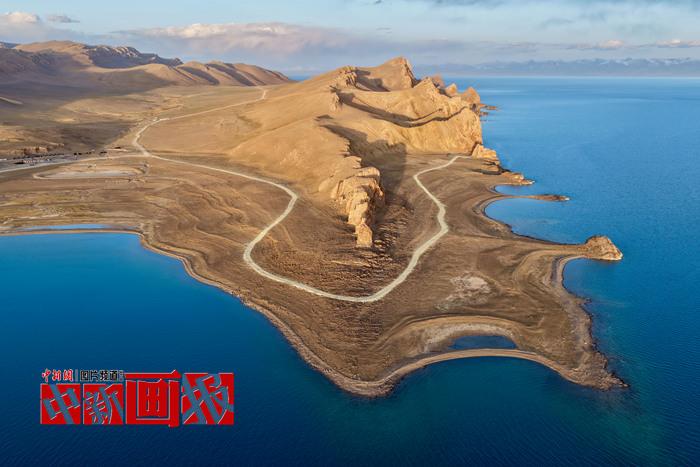 花木為筆，山湖成畫 西藏的每一幀都是神仙壁紙