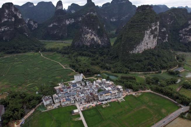 廣西大新縣明仕田園風(fēng)光猶如山水畫