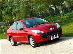 汽車之家 東風(fēng)標(biāo)致 標(biāo)致207 1.6l 手動(dòng)馭樂(lè)版