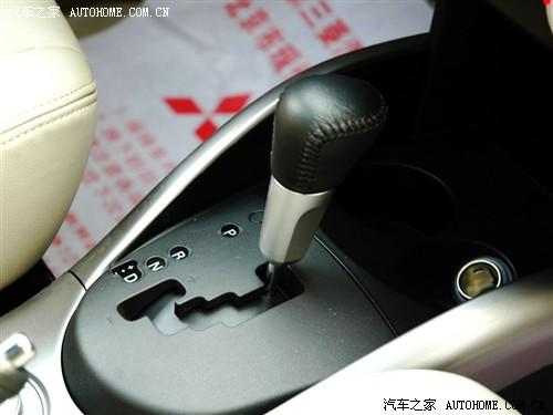 汽車(chē)之家 進(jìn)口三菱 outlander ex 2.4 時(shí)尚版