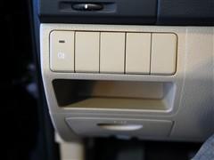 汽車(chē)之家 東風(fēng)悅達(dá)起亞 賽拉圖 歐風(fēng) 1.6 gl mt