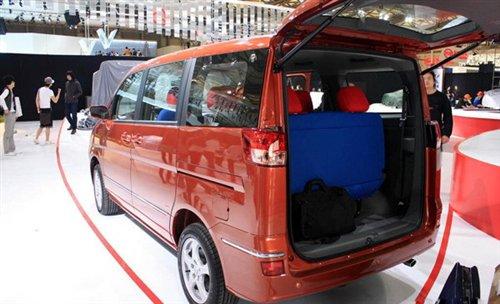 與307共用底盤 東風(fēng)帥客MPV八月上市 汽車之家 與307共用底盤 東風(fēng)帥客MPV八月上市 汽車之家