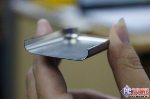 全鋼質(zhì)感 復(fù)古回歸 諾基亞6303C評測