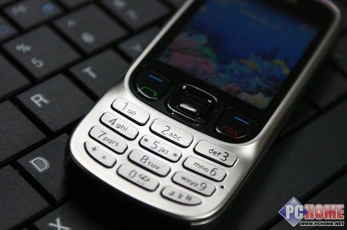 全鋼質(zhì)感 復(fù)古回歸 諾基亞6303C評測