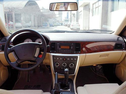 Ͳ10fԪ(ni)̓r܇Pc