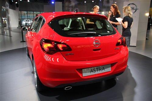 國(guó)產(chǎn)+進(jìn)口 法蘭克福車展將入華新車匯總 汽車之家 國(guó)產(chǎn)+進(jìn)口 法蘭克福車展將入華新車匯總 汽車之家