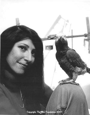 亞歷克斯生前和女主人艾琳在一起