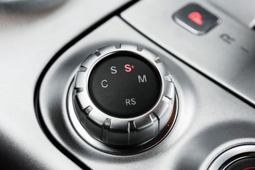 經(jīng)典重現(xiàn) 海外試梅賽德斯-奔馳SLS AMG