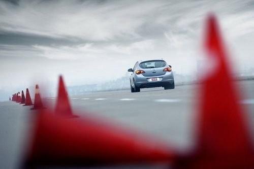 運(yùn)動(dòng)真豪杰 測(cè)試上海通用別克英朗XT