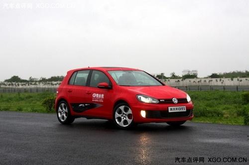 賽道小試牛刀 搶先試駕國(guó)產(chǎn)高爾夫GTI