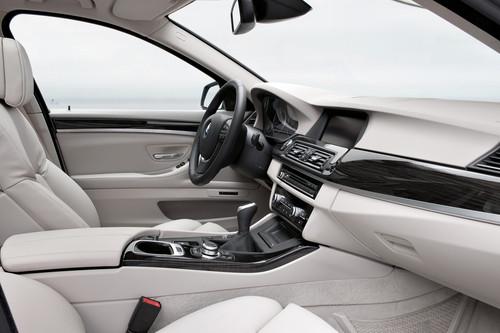 售約31.6萬起 新寶馬5系旅行版細(xì)節(jié)