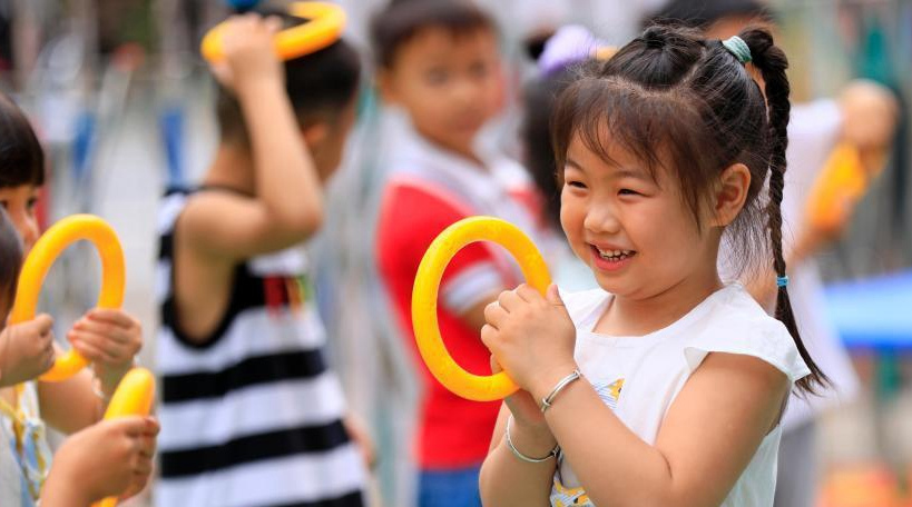 嚴(yán)厲打擊拐賣婦女兒童犯罪行為，堅決保障婦女兒童合法權(quán)益