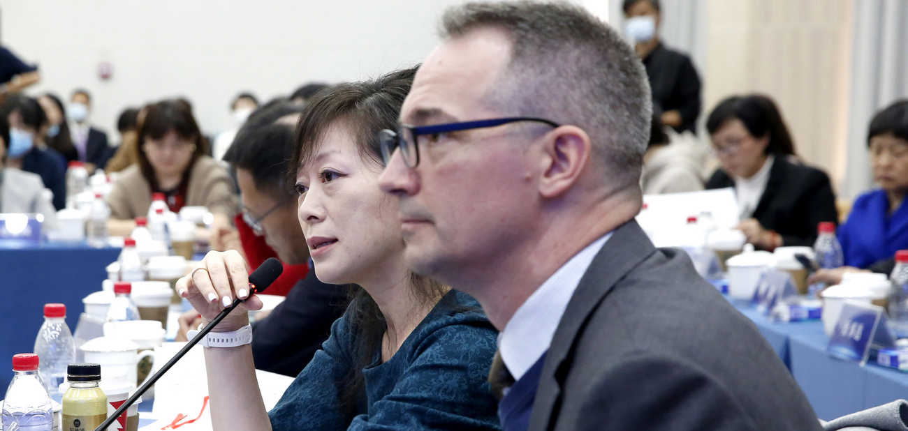 中國擴(kuò)大高水平開放決心不變 外企稱更看好中國市場<p>    企業(yè)代表表示，通過聆聽圓桌會關(guān)于黨的二十大報告的詳細(xì)解讀，對于報告重點內(nèi)容有了更深入更全面的掌握和理解，更加提振了在華投資的信心。<p>