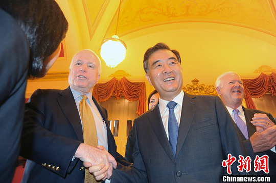 汪洋會(huì)見(jiàn)美國(guó)國(guó)會(huì)議員就中美經(jīng)貿(mào)合作等交換意見(jiàn)