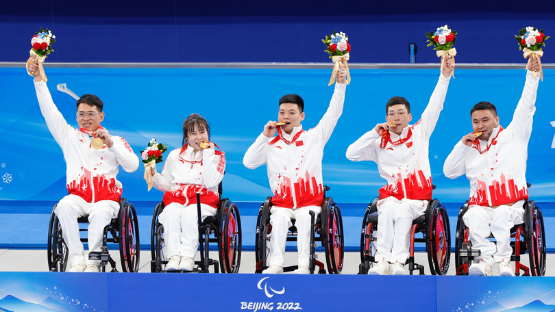 輪椅冰壺金牌賽：中國隊(duì)奪冠